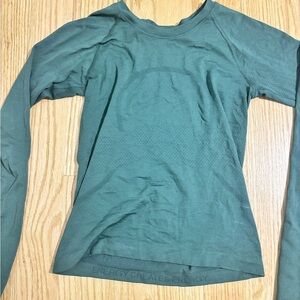 Lululemon swiftly tech